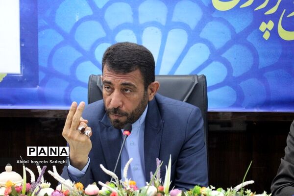 نشست هم‌اندیشی مدیران پژوهش‌سراهای دانش‌آموزی استان بوشهر