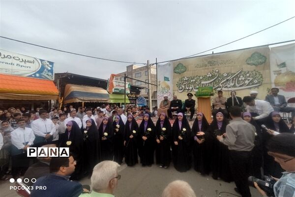 کاروان زیر سایه خورشید