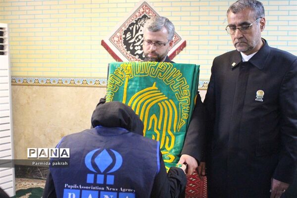 حضور خادمان حرم مطهر رضوی (ع) در اداره کل آموزش و پرورش کرمانشاه