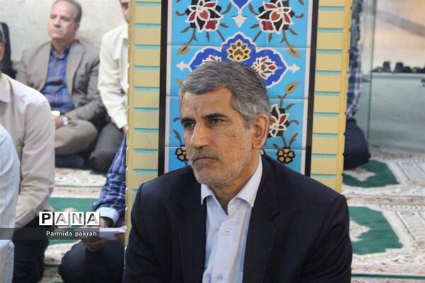 حضور خادمان حرم مطهر رضوی (ع) در اداره کل آموزش و پرورش کرمانشاه