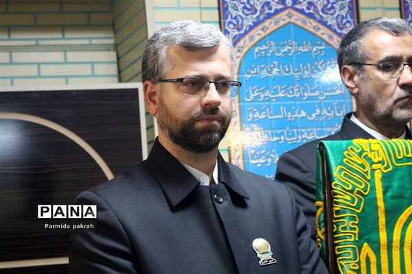 حضور خادمان حرم مطهر رضوی (ع) در اداره کل آموزش و پرورش کرمانشاه