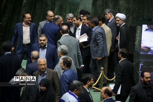 جلسه رای اعتماد مجلس به وزیرآموزش پرورش