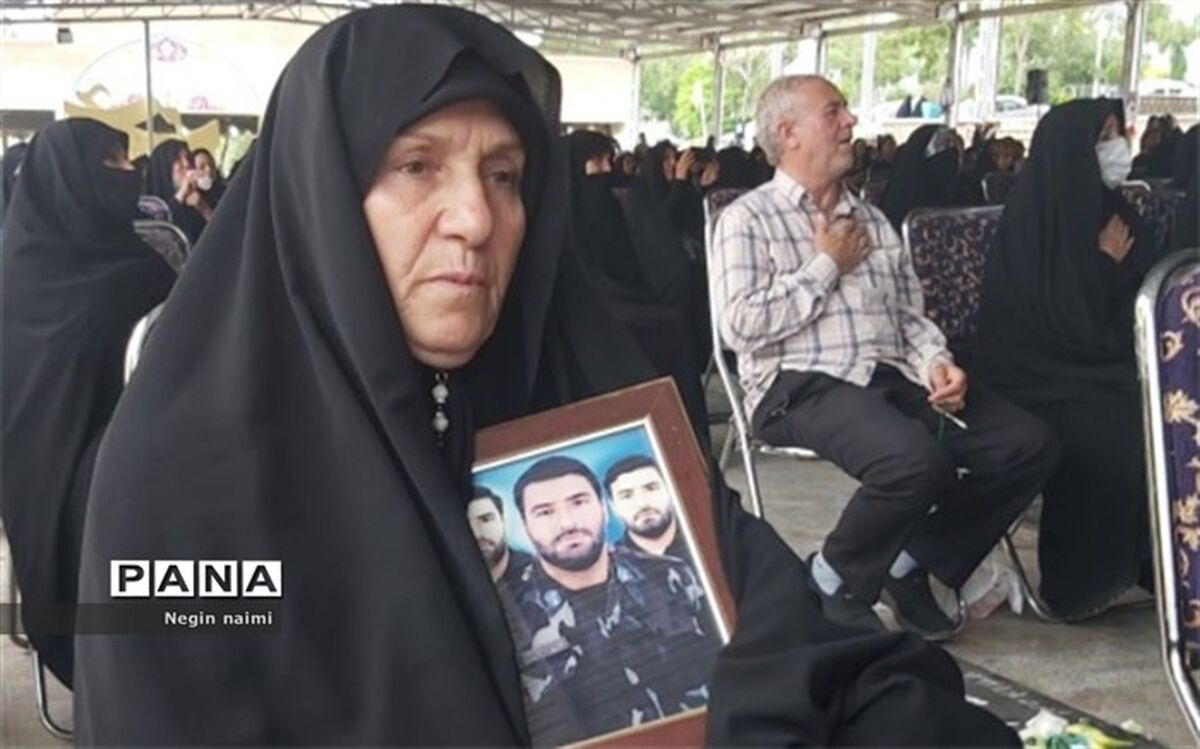 آرامش و امنیت ایران را مدیون شهدا هستیم