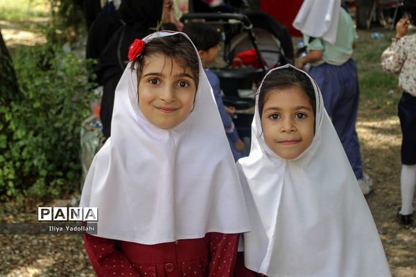 جشنواره فرهنگی ورزشی عطر یاس