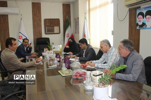 جلسه هماهنگی دوره آموزشی آخرین تغییرات کنکور در آموزش و پرورش استان بوشهر