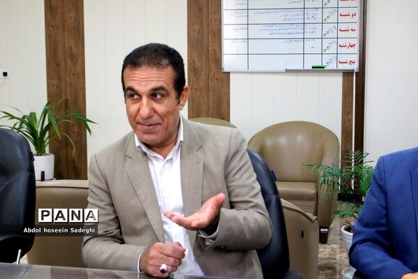 جلسه هماهنگی دوره آموزشی آخرین تغییرات کنکور در آموزش و پرورش استان بوشهر