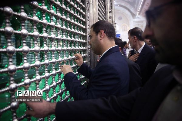 تجدید بیعت وزیر آموزش و پرورش با آرمان‌های امام راحل و ادای احترام به مقام شامخ شهیدان رجایی و باهنر