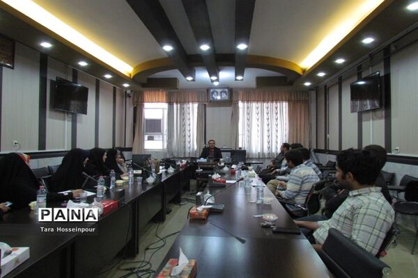 برگزاری کارگاه انتقال تجربه ویژه معلمان جوان ناحیه 3 شیراز