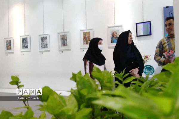 برپایی نمایشگاه عکس در اداره‌کل آموزش و پرورش استان فارس
