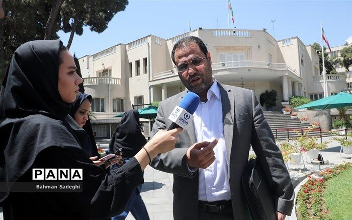 برنامه ویژه «صحرایی» برای جلوگیری از سونامی بازنشستگی در آموزش و پرورش