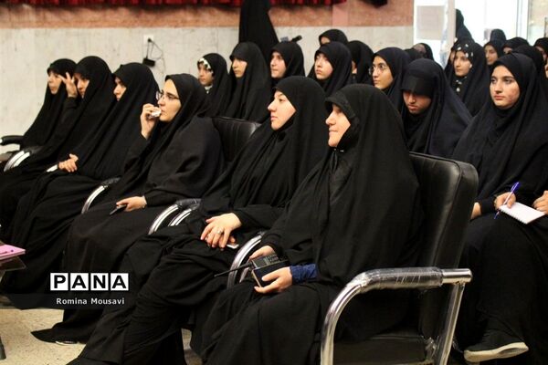 آیین افتتاحیه اردوی طلایه‌داران فردا در تبریز