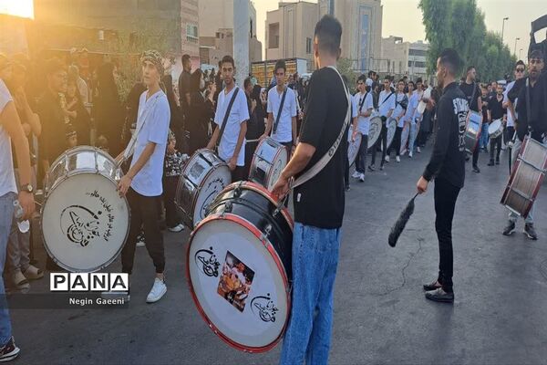 کاروان نمادین «اسرای کربلا» هیات دخیل العباس