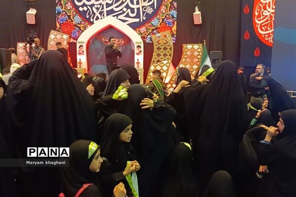اجتماع  و عزاداری سربازان ظهور امام زمان(عج) در حرم مطهر احمد ابن موسی (ع)