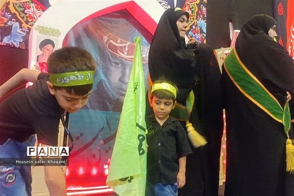 اجتماع  و عزاداری سربازان ظهور امام زمان(عج) در حرم مطهر احمد ابن موسی (ع)