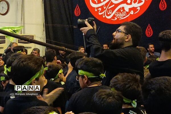 اجتماع  و عزاداری سربازان ظهور امام زمان(عج) در حرم مطهر احمد ابن موسی (ع)