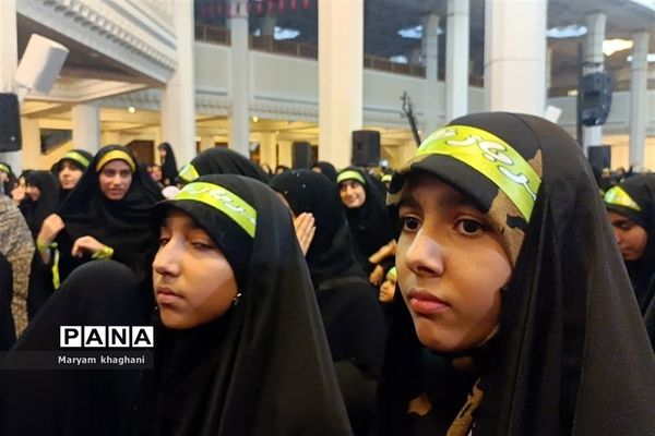 اجتماع  و عزاداری سربازان ظهور امام زمان(عج) در حرم مطهر احمد ابن موسی (ع)