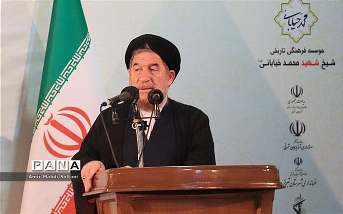 شهید تبریزی  اساس مشروطه را از نگاه دینی تبیین می‌کند