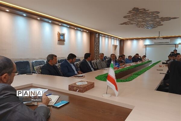 بیست‌و‌یکمین دوره از مسابقات علوم آزمایشگاهی در دبیرستان استعدادهای درخشان فرزانگان امین ۲