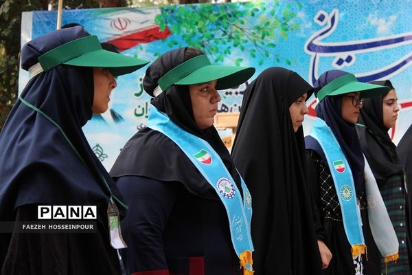 بازدید مدیر آموزش و پرورش اسلامشهر از اردوی استانی یاور‌مربیان دختر شهرستان‌های استان تهران