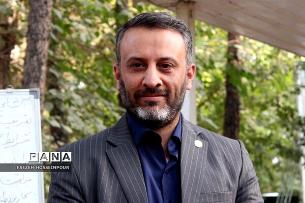 بازدید مدیر آموزش و پرورش اسلامشهر از اردوی استانی یاور‌مربیان دختر شهرستان‌های استان تهران