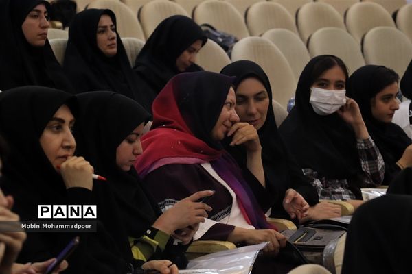 بازدید خبرنگاران از پروژه های دانشگاه علوم پزشکی تبریز