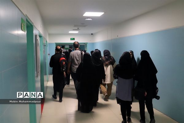 بازدید خبرنگاران از پروژه های دانشگاه علوم پزشکی تبریز