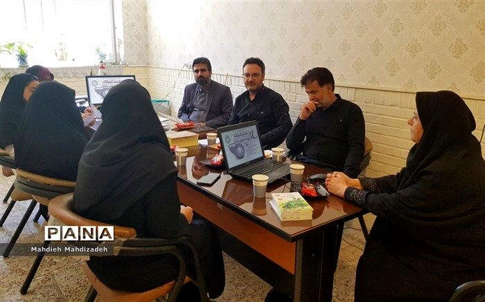 دومین نشست صمیمی تابستانه هیئت رئیسه مجلس دانش آموزی ناحیه ۶