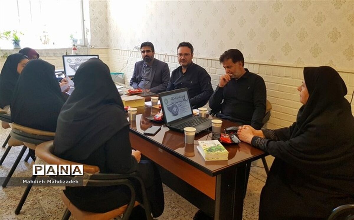 دومین نشست صمیمی تابستانه هیئت رئیسه مجلس دانش آموزی ناحیه ۶