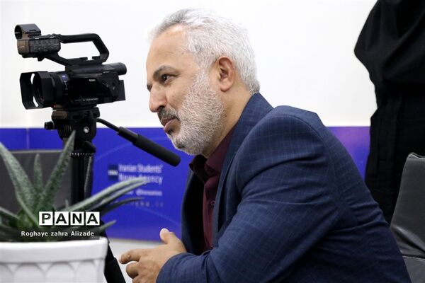 بازدید مدیر کل قرآن ، عترت و نماز وزارت آموزش و پرورش از خبرگزاری ایسنا و ایکنا