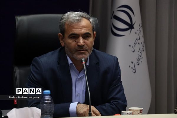 آیین تکریم و معارفه مدیر‌کل آموزش و پرورش آذربایجان شرقی