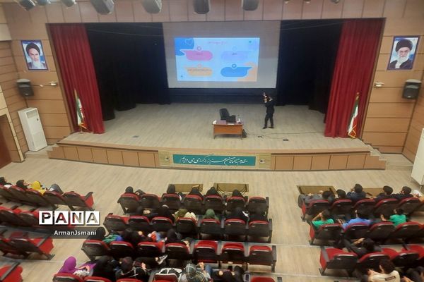 همایش بزرگ انتخاب رشته در خلیل‌آباد