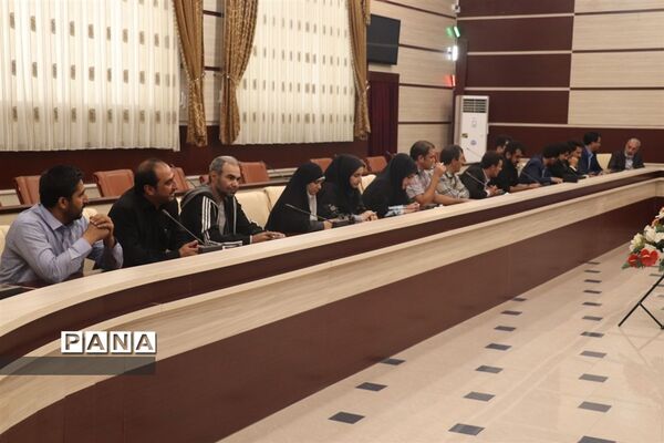 نشست خبری فرماندار سراب