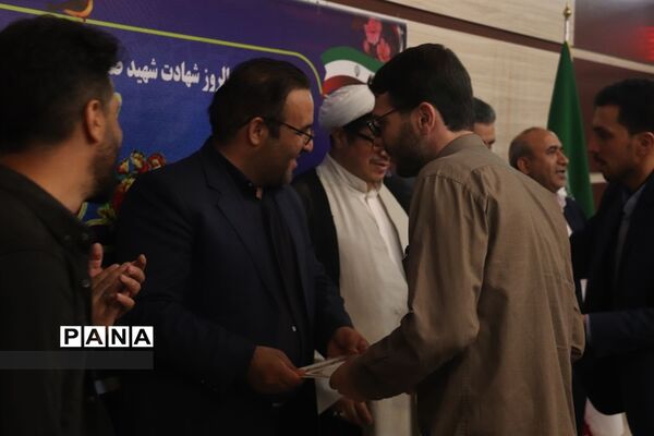 نشست خبری فرماندار سراب