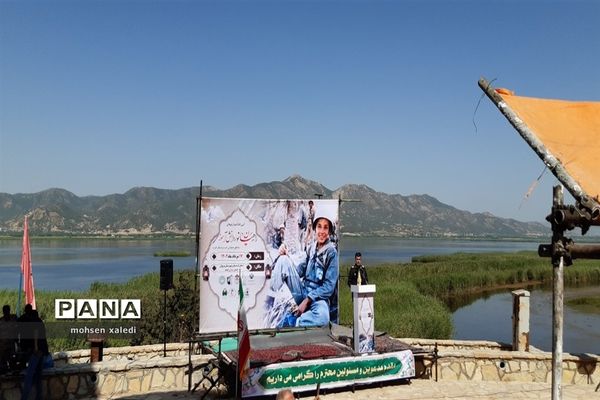آیین افتتاحیه اردوهای راهیان نور دانش‌آموزی مناطق عملیاتی غرب و شمال غرب کشور