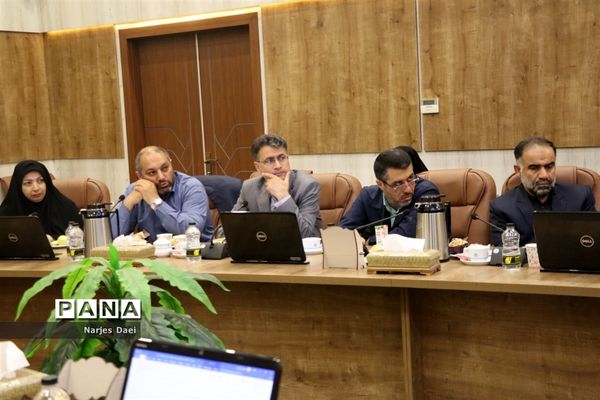 نشست تخصصی معاونان پرورشی و فرهنگی ادارات کل آموزش و پرورش استان‌ها