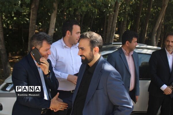 بازدید معاون امور جوانان وزارت ورزش و جوانان از اردوی طلایه‌داران فردا در تبریز
