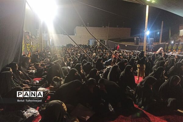 برگزاری یادواره شهدا در شهرستان خاتم