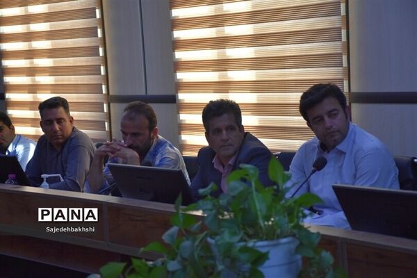 دوره تربیت مدیران ‌منتخب مدارس ابتدایی‌ استان خراسان رضوی