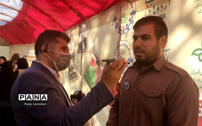 پیام تبریک رئیس سازمان دانش‌آموزی استان لرستان به مناسبت روز خبرنگار