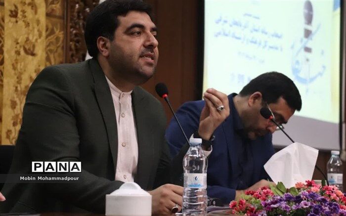 عرصه خبری باید به سمت آموزش و ارتقا گام بردارد