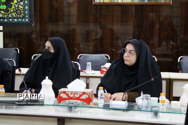 افتتاحیه دوره توانمندسازی شاغلان مدارس غیر‌دولتی در استان بوشهر