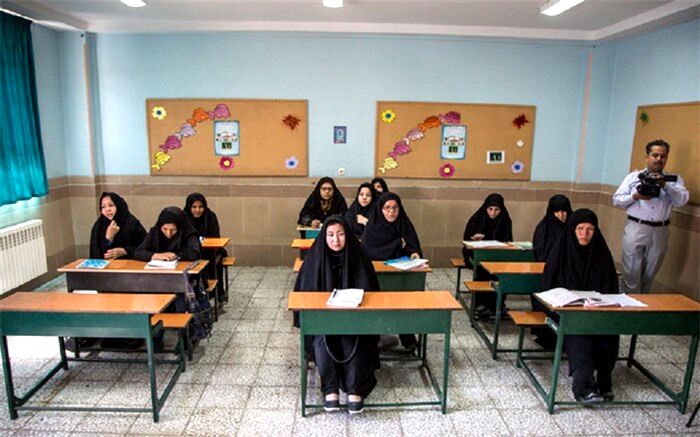 هویت انقلابی، نهضتی و مردمی در نهضت سوادآموزی باید حفظ شود