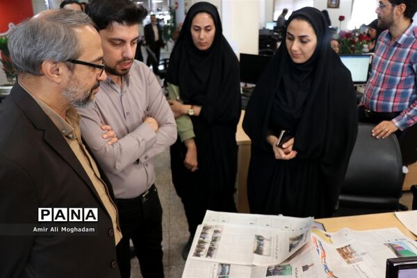 تجلیل مدیرکل آموزش و پرورش خراسان از خبرگزاری‌های استان
