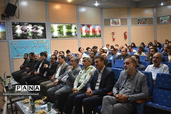 مدیرجدید اداره آموزش و پرورش بهاباد معرفی شد