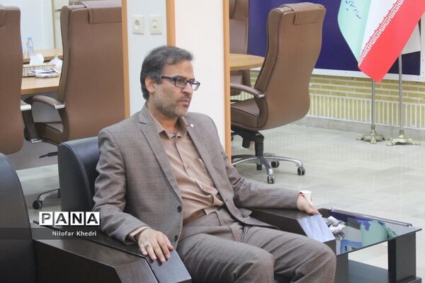 به مناسبت روز خبرنگار  دیدار مدیرکل آموزش و پرورش استان بوشهر با مدیر کل صدا و سیما بوشهر  و کارکنان
