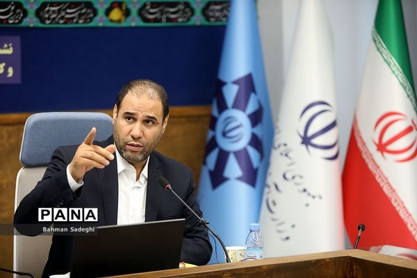 بازدید وزیر آموزش و پرورش از سازمان ملی پرورش استعدادهای درخشان