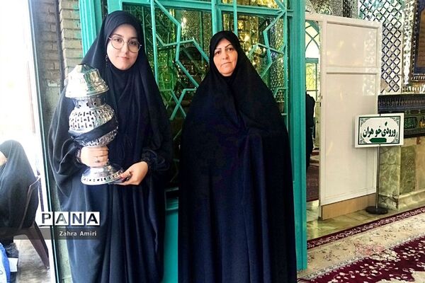 مراسم بزرگداشت شهدای مدافع حرم در شهرستان رباط‌کریم