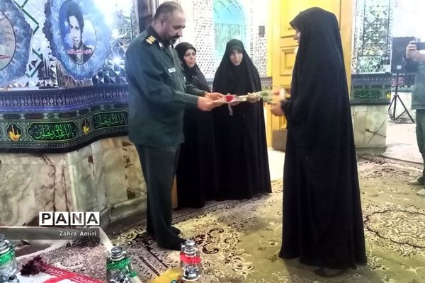 مراسم بزرگداشت شهدای مدافع حرم در شهرستان رباط‌کریم