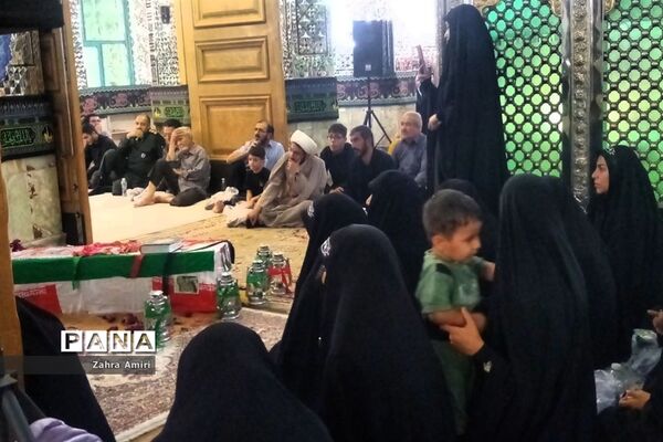 مراسم بزرگداشت شهدای مدافع حرم در شهرستان رباط‌کریم