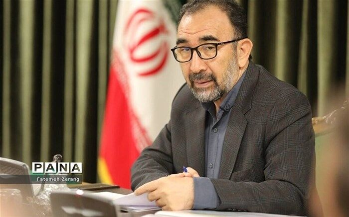 مهارت‌آموزی به دانش‌آموزان باید در دستور کار قرار گیرد